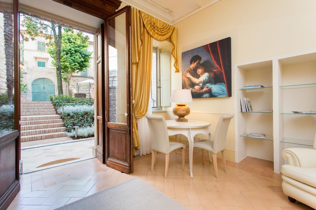 Palazzo Gentili Apartment San Severino Marche Ngoại thất bức ảnh