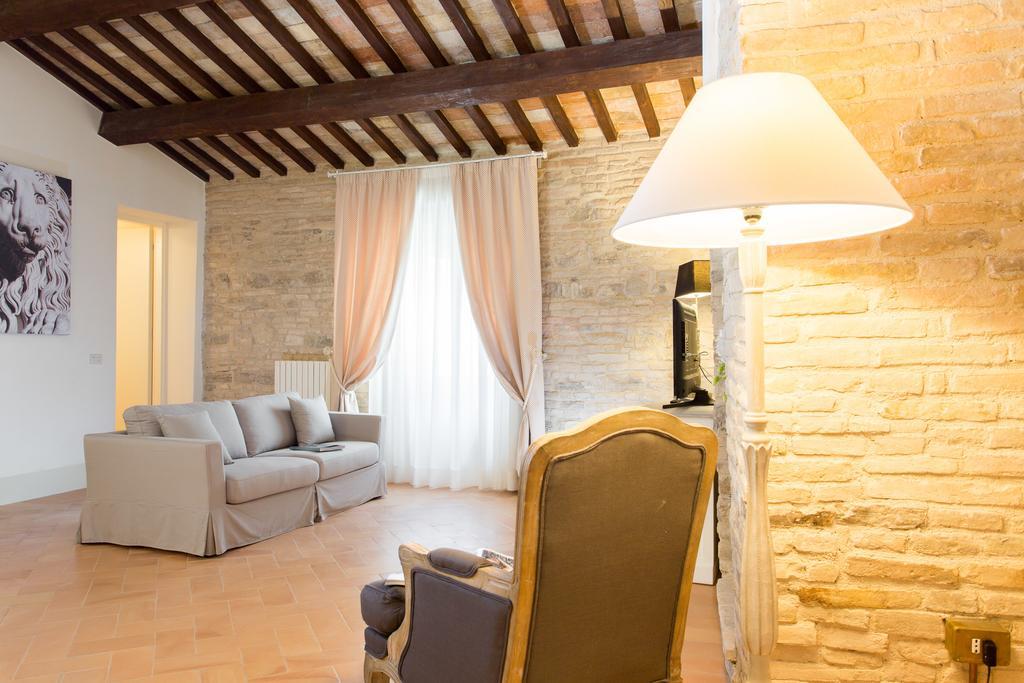 Palazzo Gentili Apartment San Severino Marche Ngoại thất bức ảnh