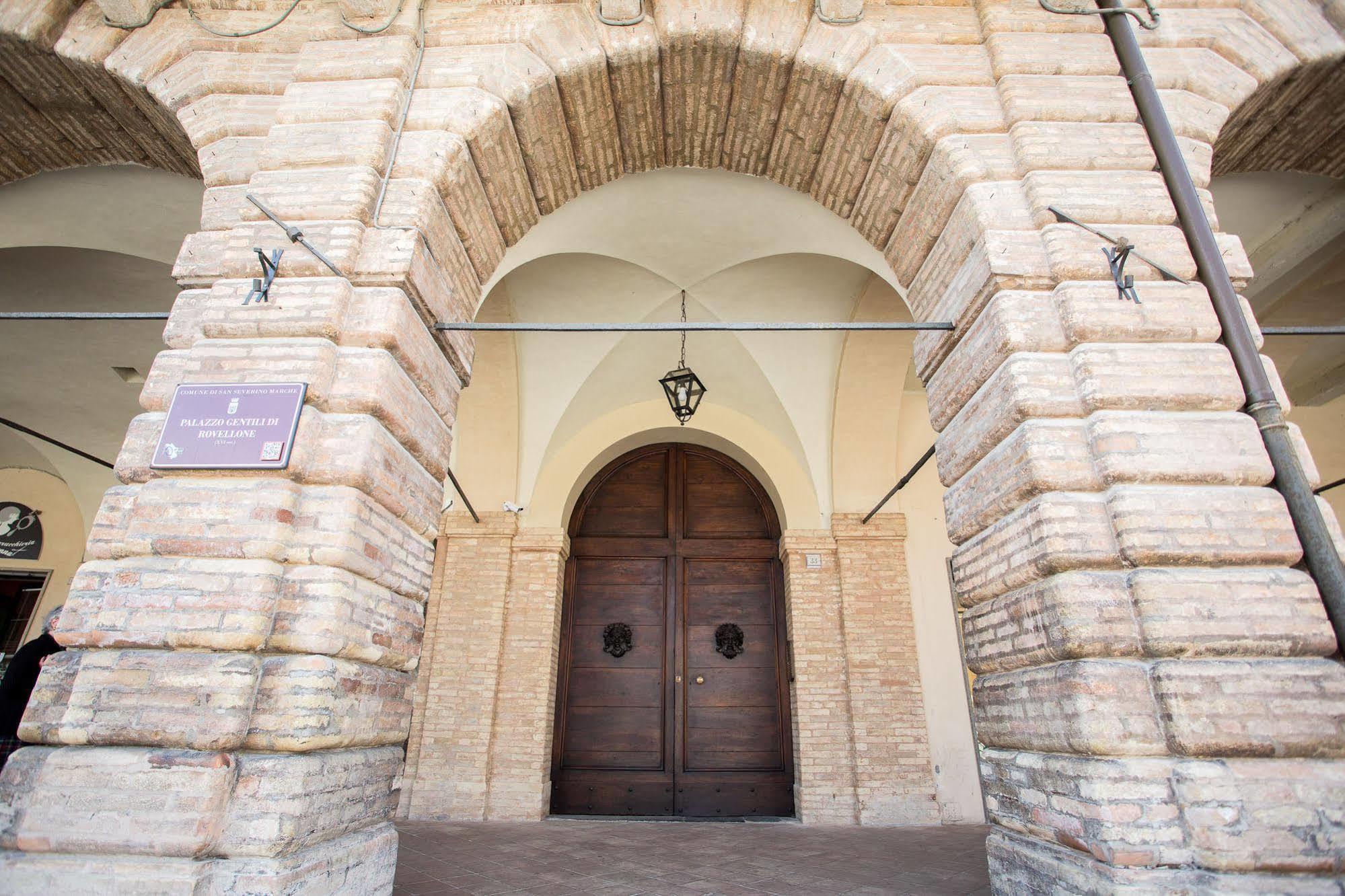 Palazzo Gentili Apartment San Severino Marche Ngoại thất bức ảnh